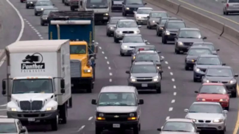 Ontario Considers Allowing Solo Drivers in HOV Lanes During Off-Peak Hours