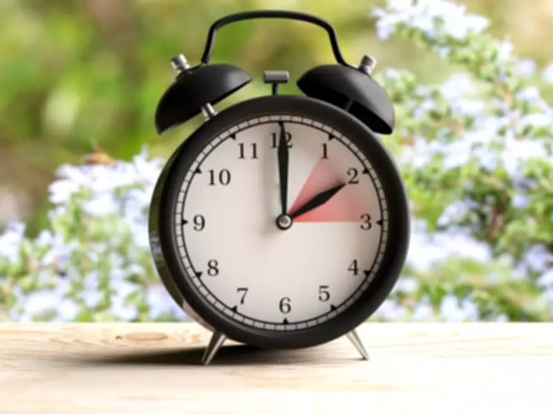 Ontario Maintains Seasonal Time Changes Despite B.C.'s Permanent Shift