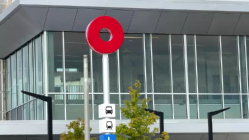 Ottawa's O-Train East Extension Stalled by Spalling, West Delayed to 2027