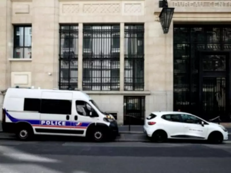Paris Bomb Plot Thwarted: Police Defuse Device Outside Bank of America