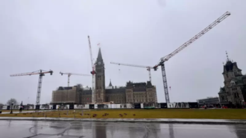 Parliament Hill Crane Operator Aids in Emergency Rescue of Injured Worker