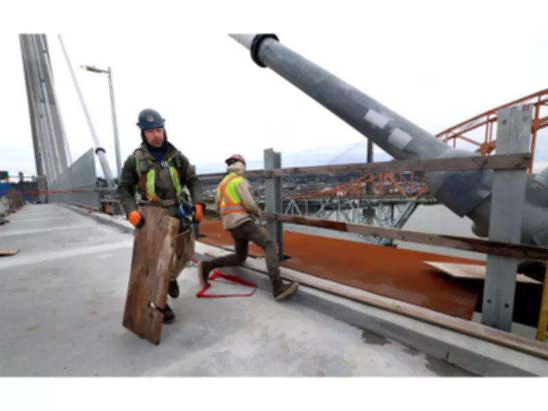 Pattullo Bridge Demolition Begins: Controlled Dismantling Over Two Years