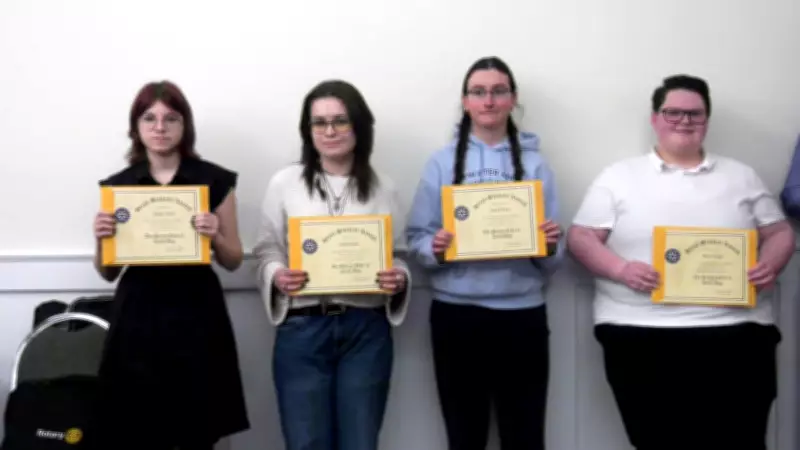 Rotary Club Honors North Bay High School Students for Exceptional Volunteerism