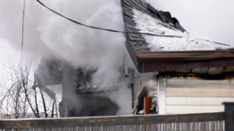 Saskatoon Firefighters Contain West End Garage Blaze, Prevent Spread