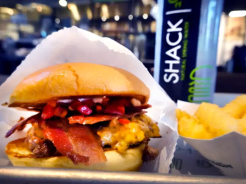 Shake Shack Announces First Western Canada Location in Calgary's Chinook Centre