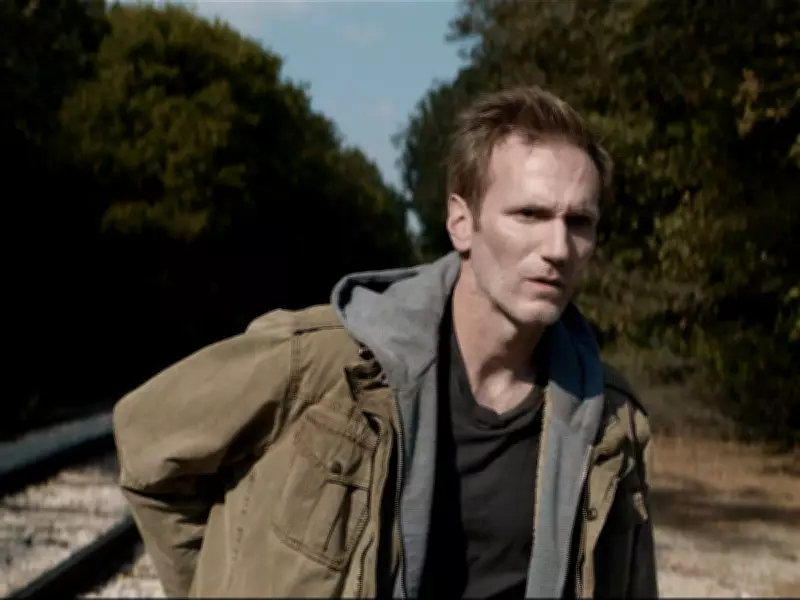 Starbright Finally Premieres After Decade-Long Journey, Reuniting Director and Actor