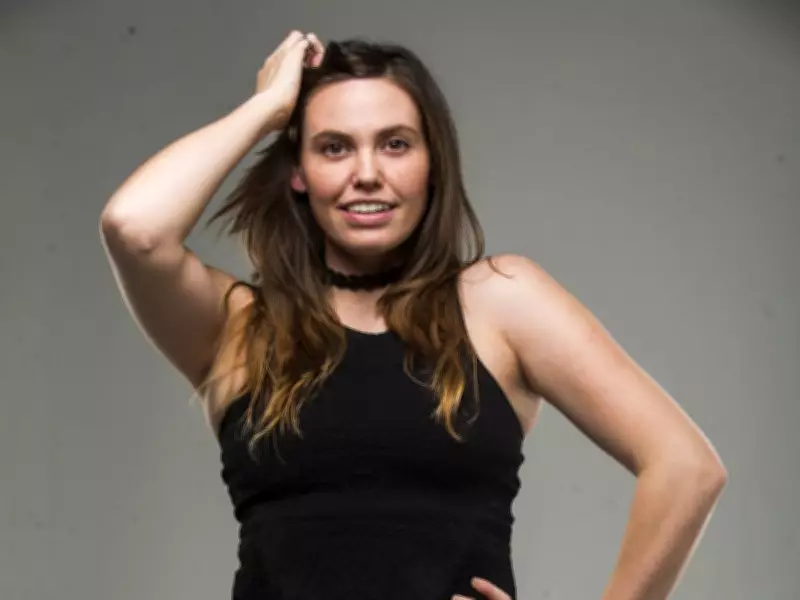 SUNshine Girl Tanice: A Portrait of Passion for Cooking, Dance, and Photography