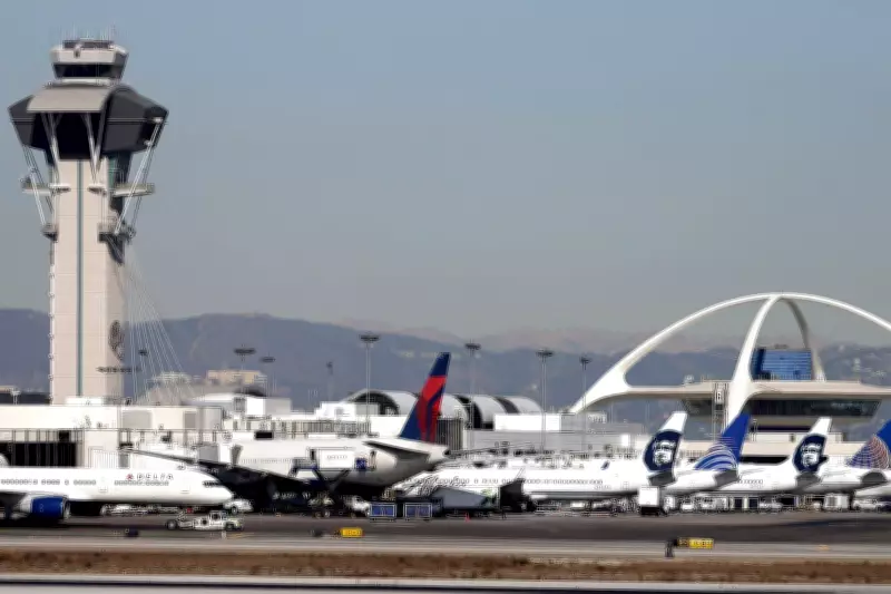 United Flight Makes Emergency Return to LAX Following Reported Fire Onboard