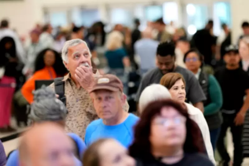 U.S. Airport Wait Times Hit Record Highs Amid 40-Day Government Shutdown