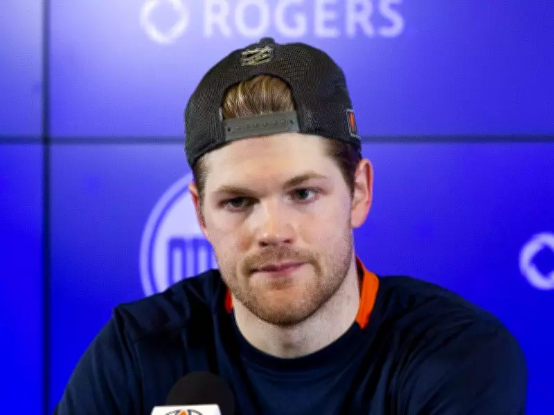 Warren Foegele Makes Ottawa Senators Debut in Seattle After Trade