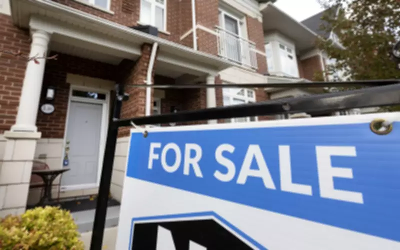 Why Central Bank Rate Predictions Should Be Ignored by Borrowers