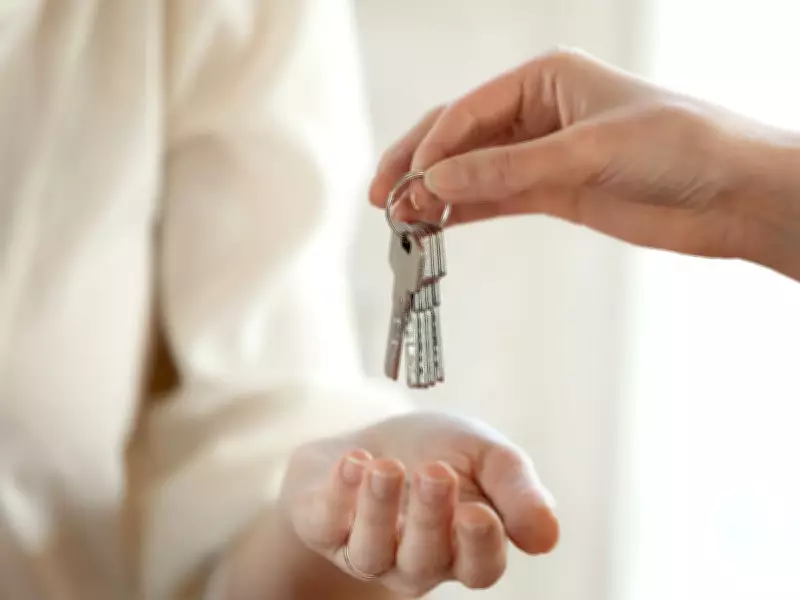 Why Paying Rent for Young Adults Can Hinder Their Financial Independence