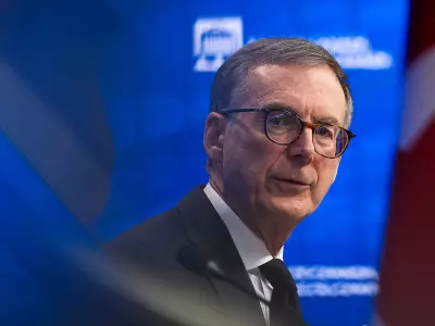 Bank of Canada Governor Warns of Growing Financial Stability Risks
