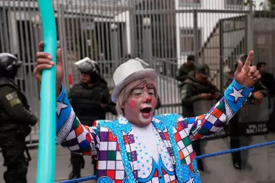 Bolivian Clowns Protest Education Decree Threatening Their Livelihoods