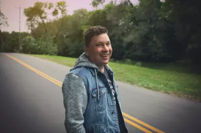 Gordie Sampson Inducted into Cape Breton Music Hall of Fame