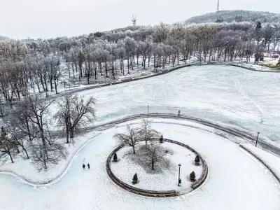 Montreal's March Weather: Prepare for Temperature Swings and Unpredictable Vibes