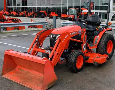 Niagara Police Hunt for Stolen Kubota Tractor from Wainfleet Business