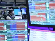 AI Skepticism Reshapes Big Tech Valuations as Magnificent Seven Stocks Face Repricing