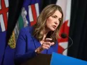 Alberta Premier Danielle Smith Eyes Foreign Investment for New Oil Pipeline