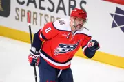Alex Ovechkin Reaches 1,000 Career Goals, Joins NHL Elite