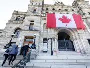 British Columbia Emerges as Conservative Stronghold Amid Liberal Gains