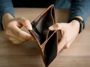 Calgary Wallet Theft Leads to $43,000 Online Shopping Spree, Police Seek Suspect