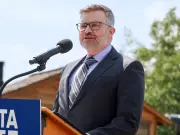 Canada's Economic Potential Hampered by Inefficient Project Approval System