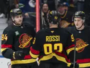 Canucks Embrace German Après-Ski Anthem 'Mama Laudaaa' in Locker Room