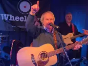 Chris de Burgh Delights Fans with Surprise Performance at Montreal's Wheel Club