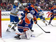 Edmonton Oilers Face Complex Goaltending Dilemma as Playoffs Approach