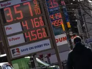 Iran Conflict Sparks U.S. Gas Price Surge, Threatening Inflation and Trump's Political Standing