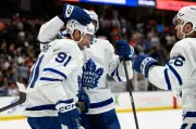 John Tavares Scores Overtime Winner with 5 Seconds Left, Maple Leafs Beat Ducks 5-4