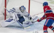 Kapanen's 20th Goal Seals Canadiens' Victory Over Maple Leafs in NHL Clash