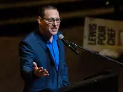 Liberal MPs Rebel on Arms Vote as Carney Faces Progressive Challenge