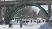 Mild Temperatures Signal Final Day for Skating on Ottawa's Rideau Canal Skateway