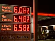 Moody's Warns: U.S. Recession Looms as Iran War Threatens Oil Prices