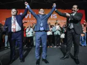 New NDP Leader Avi Lewis Seeks Jagmeet Singh's Advice Despite Election Collapse