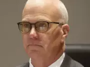 Ottawa Mayoral Candidate's French Sign Errors Spark Linguistic Controversy