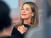Savannah Guthrie Makes Emotional Return to Today Show After Mother's Disappearance