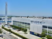 SpaceX Stake Surge in ETF Sparks Liquidity Concerns Over Private Assets