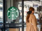 Starbucks' $100M CEO Struggles to Replicate Chipotle Success Amid Operational Woes