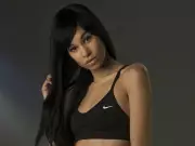 SUNshine Girl Honey: A Capricorn's Passions for Music, Travel and Soccer