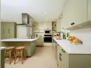 Vancouver Designer Taylor Reiko Shines on Renovation Resort Season 3