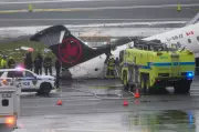 Veteran Air Traffic Controller Shares Insights on LaGuardia Airport Crash