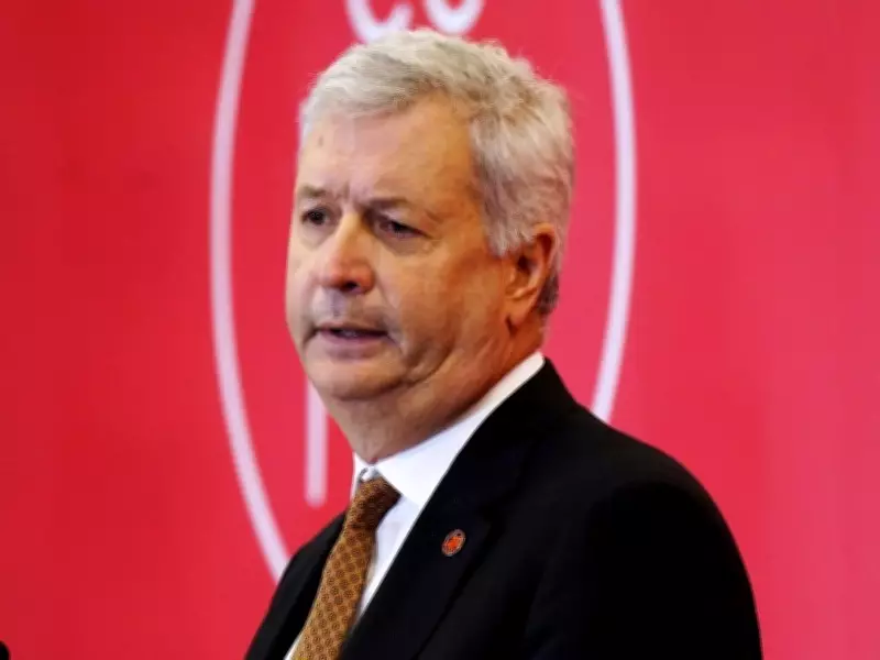 Air Canada CEO's Retirement Triggered by French Language Controversy in Condolence Video