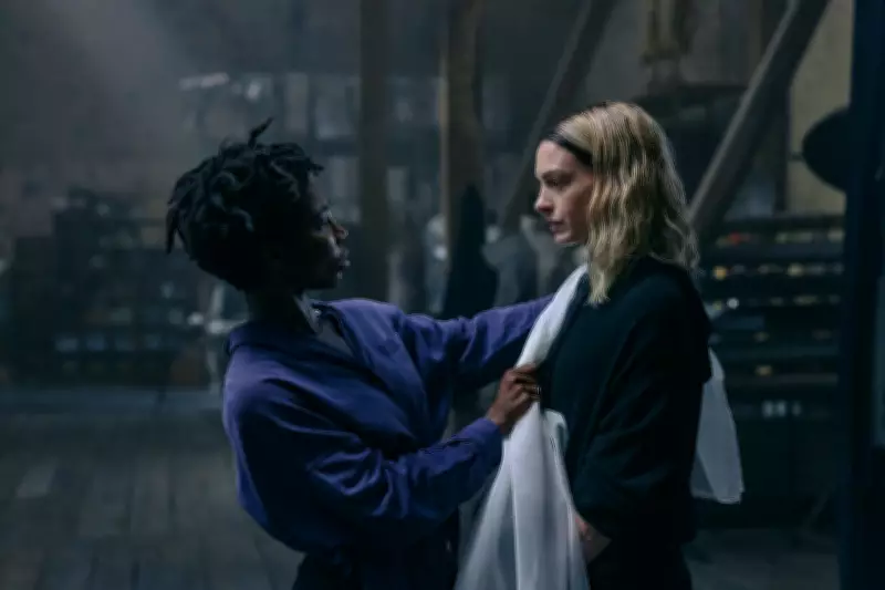 Anne Hathaway transforms into troubled pop icon in 'Mother Mary'