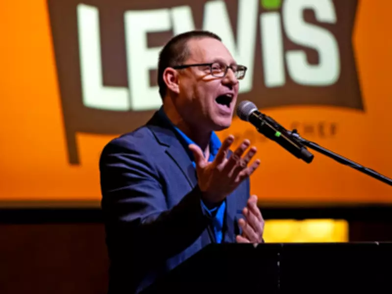 Avi Lewis Defies Convention, Doubles Down on Left-Wing Populism for NDP