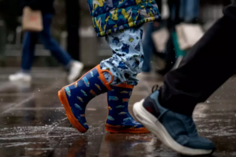 Barrie Faces Extended Rainfall: Up to 20 mm Expected on Soggy Saturday