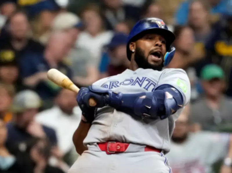 Blue Jays' Offense Stalls in 2-1 Loss to Brewers Amid Leaky Roof Drama