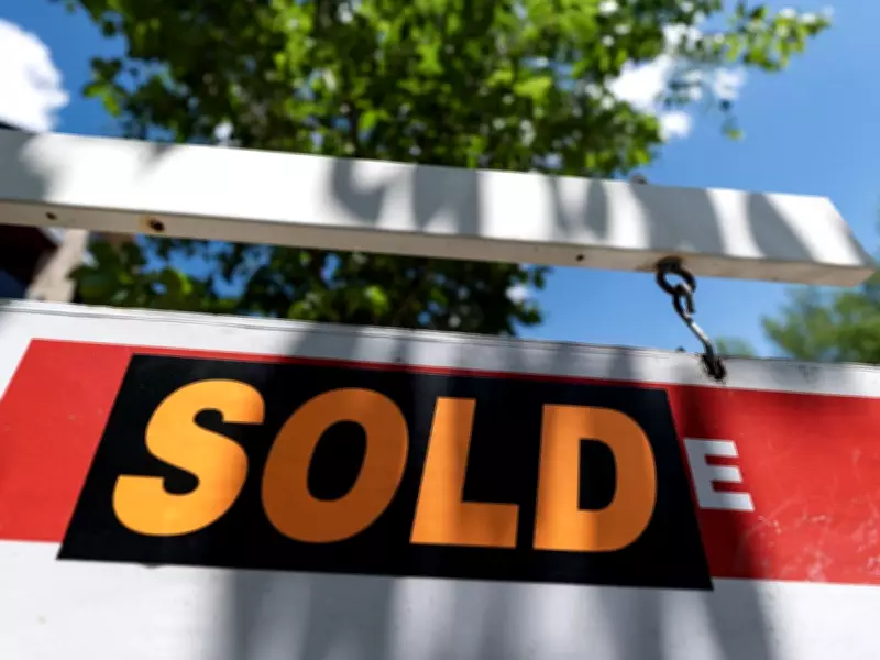Calgary Housing Market Splits: Detached Homes Tighten While Condos Favor Buyers